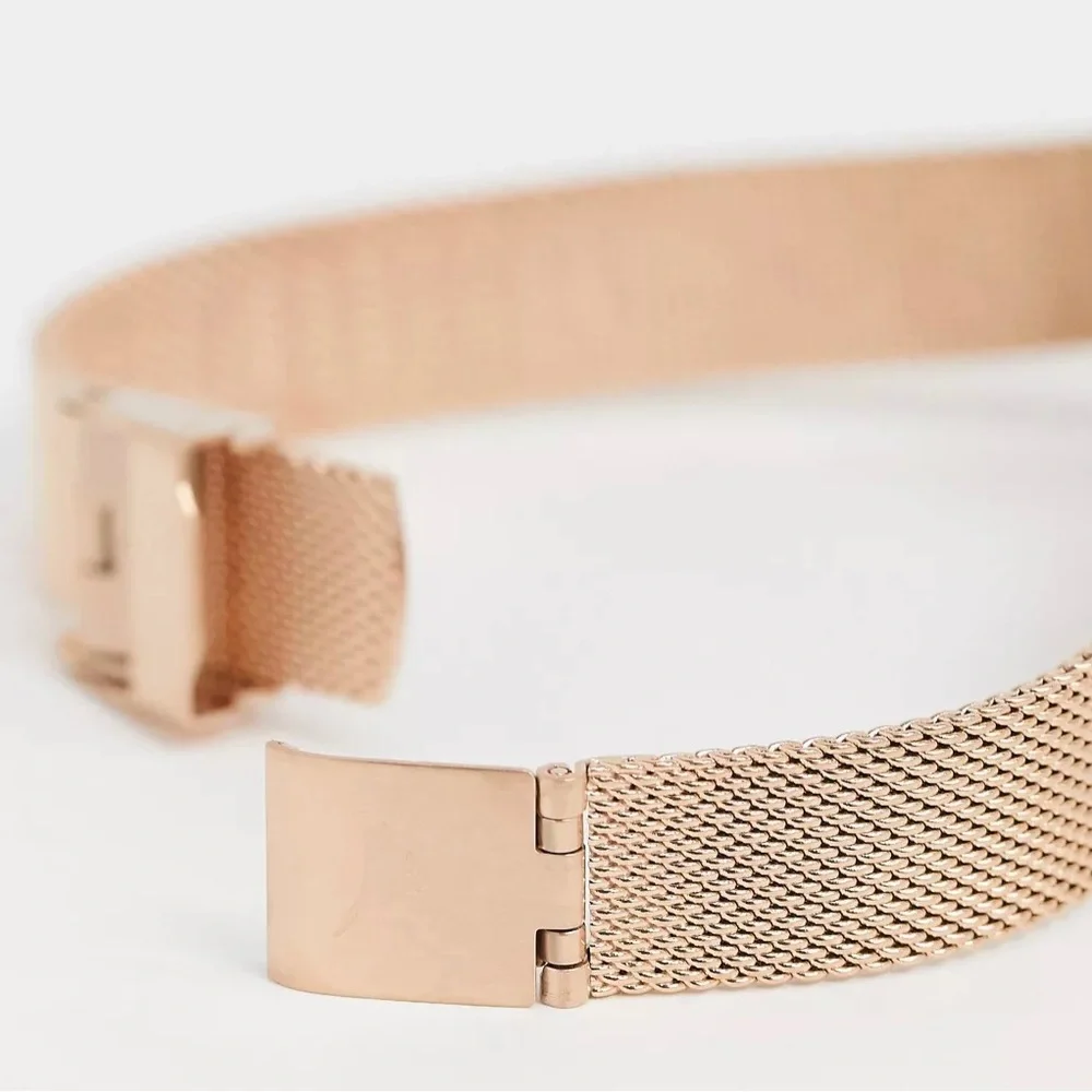 Brand new in the box beautiful Olivia Burton watch - Picture 4 of 12